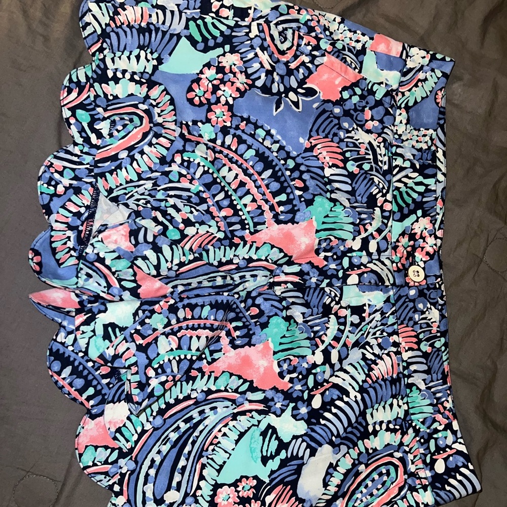 Crown and Ivy shorts